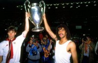 Marco Van Basten and Ruud Gullit of AC Milan celebrate with the trophy