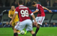 Zlatan Ibrahimovic segna il gol dell’1-0