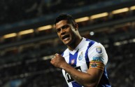 Porto’s Brazilian forward “Hulk” Souza r