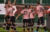 Palermo-Catania, l’esultanza per il gol di Miccoli
